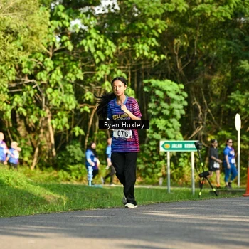 Runner Photo 8021134