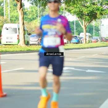 Runner Photo 8021179