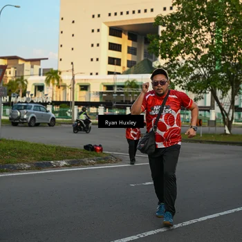 Runner Photo 8021190