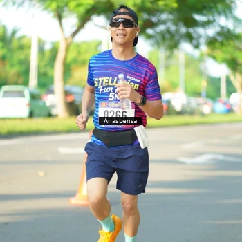 Runner Photo 8021192