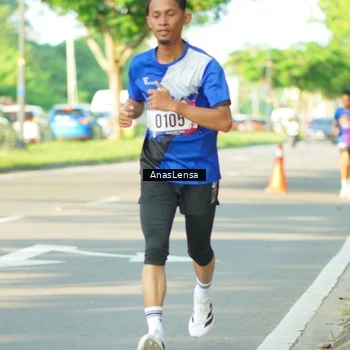Runner Photo 8021195