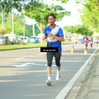 Runner Photo 8021196