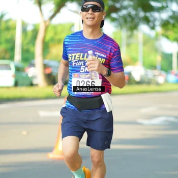 Runner Photo 8021199