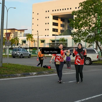 Runner Photo 8021203