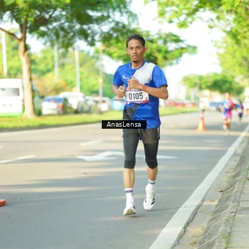 Runner Photo 8021253