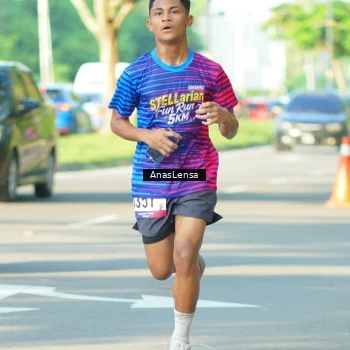 Runner Photo 8021321