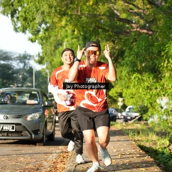 Runner Photo 8021393
