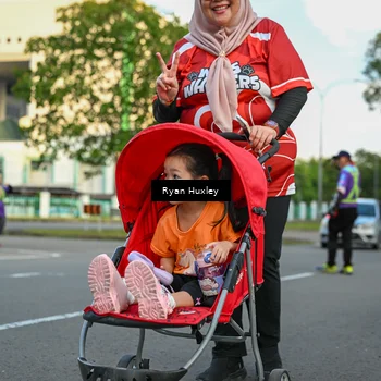 Runner Photo 8021396