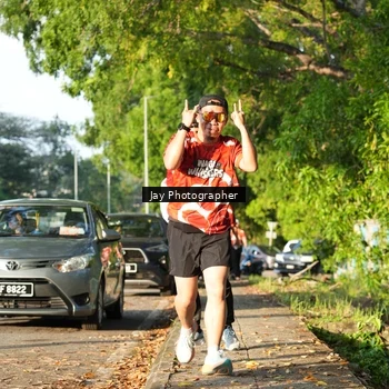 Runner Photo 8021402