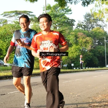 Runner Photo 8021403
