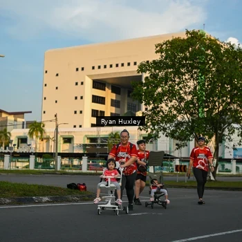 Runner Photo 8021410