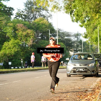 Runner Photo 8021443