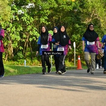 Runner Photo 8021555