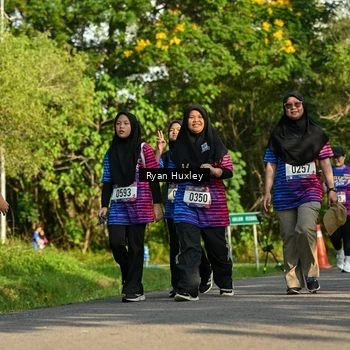 Runner Photo 8021560