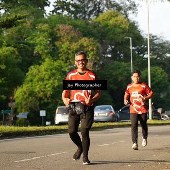 Runner Photo 8021599