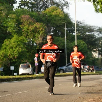 Runner Photo 8021601