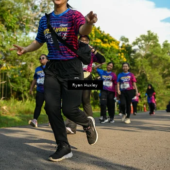 Runner Photo 8021631