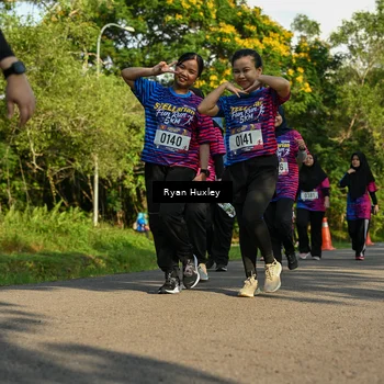 Runner Photo 8021639