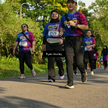 Runner Photo 8021642