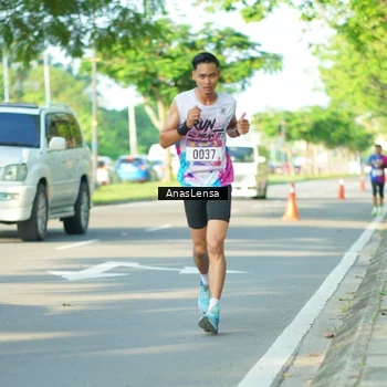 Runner Photo 8021649