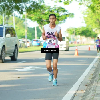 Runner Photo 8021651