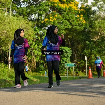 Runner Photo 8021690