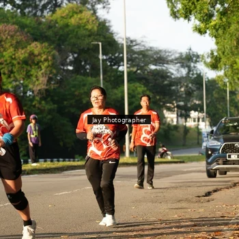 Runner Photo 8021710