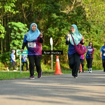 Runner Photo 8021713