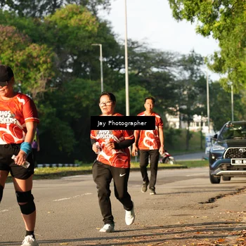 Runner Photo 8021724