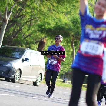 Runner Photo 8021729