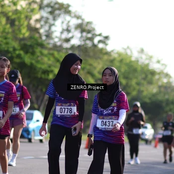 Runner Photo 8021765