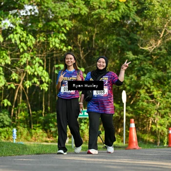 Runner Photo 8021796