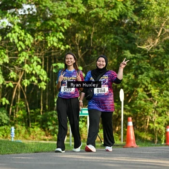 Runner Photo 8021798
