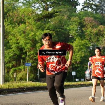 Runner Photo 8021802