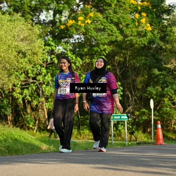 Runner Photo 8021803