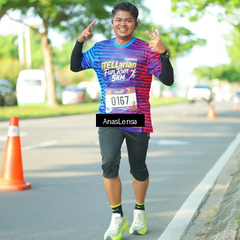 Runner Photo 8021833