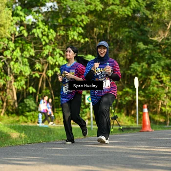 Runner Photo 8021864