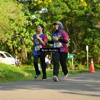 Runner Photo 8021866