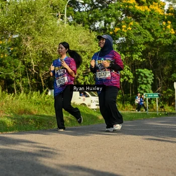 Runner Photo 8021883