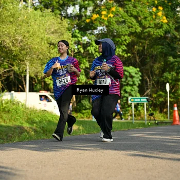 Runner Photo 8021887