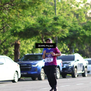 Runner Photo 8021899