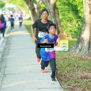 Runner Photo 8021946