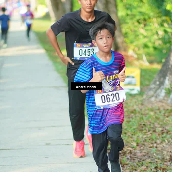 Runner Photo 8021951