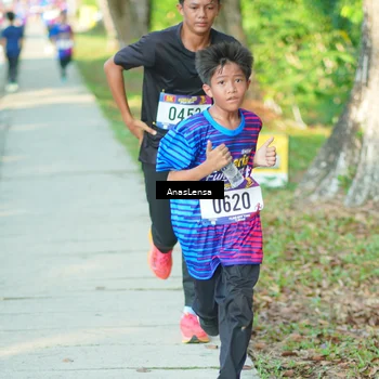 Runner Photo 8021966