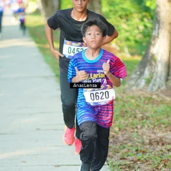 Runner Photo 8021969