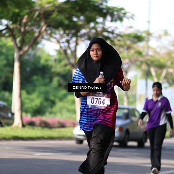 Runner Photo 8021992