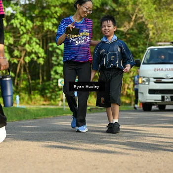 Runner Photo 8022002