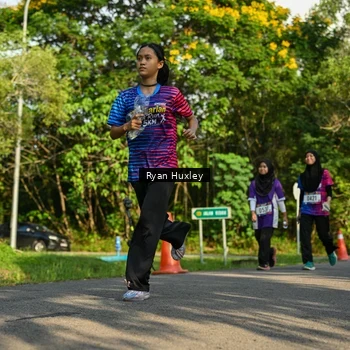 Runner Photo 8022052
