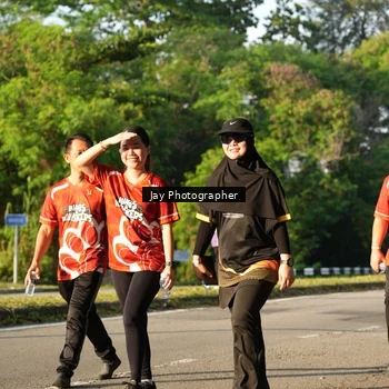 Runner Photo 8022053