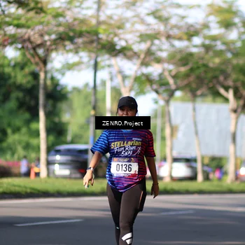 Runner Photo 8022074